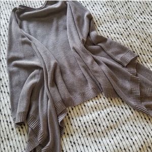 Lululemon Divinity Poncho